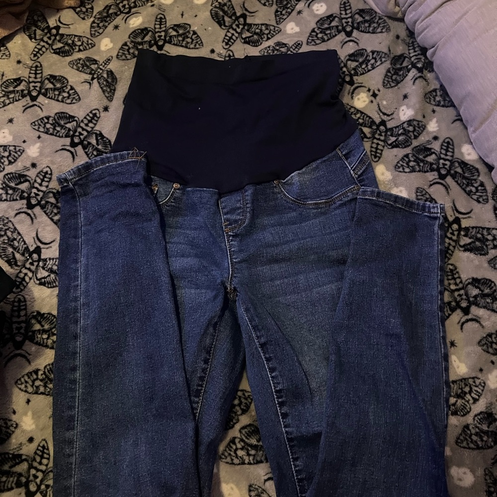 Maternity jeans
